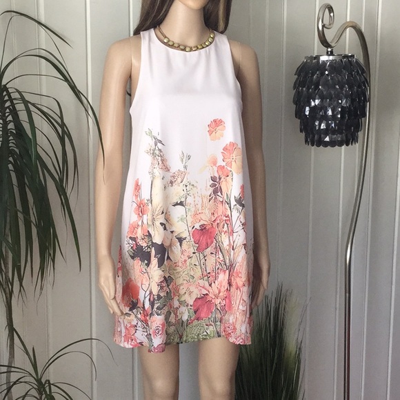 BOUTIQUE Dresses & Skirts - Final sale LINED SHIFT DRESS